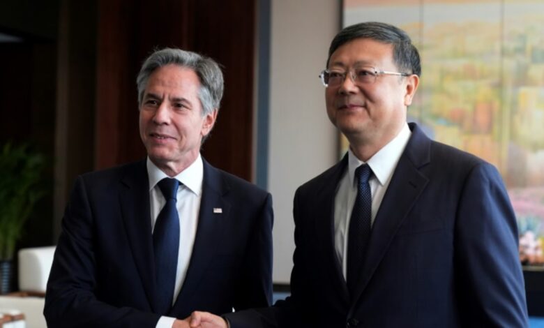 Blinken calls for US, China to manage differences on charm offensive