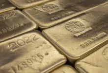 Gold set for fifth weekly gain as geopolitical risks buoy demand