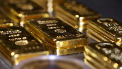 Gold steady as geopolitical risks counter higher Treasury yields