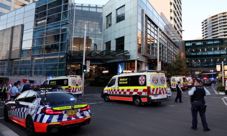 Hundreds flee Sydney mall after multiple stabbings reported