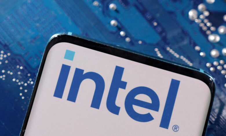 Intel discloses US$7 billion operating loss for chipmaking unit