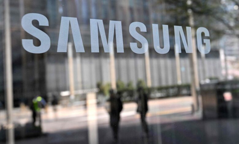 Samsung says Q1 operating profits soar nearly tenfold on-year