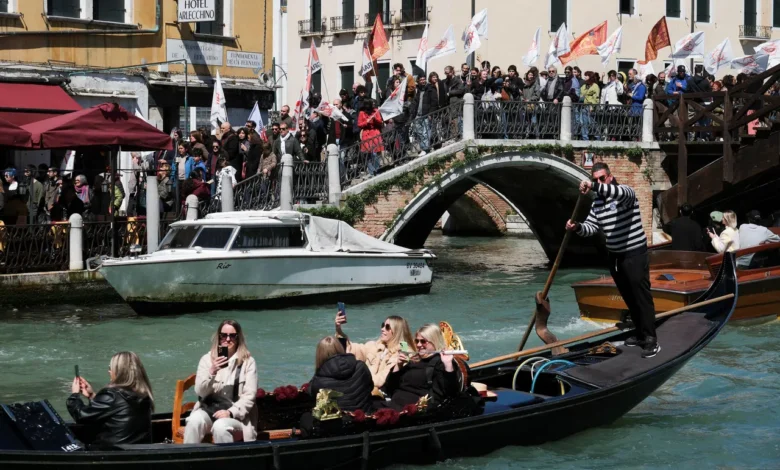 Venice residents protest as city begins tourist entry charge