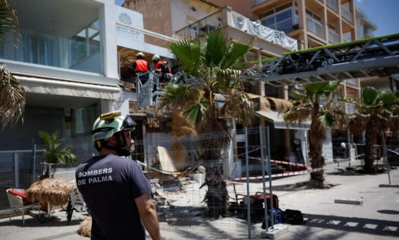 Four dead in restaurant collapse on Spanish holiday island