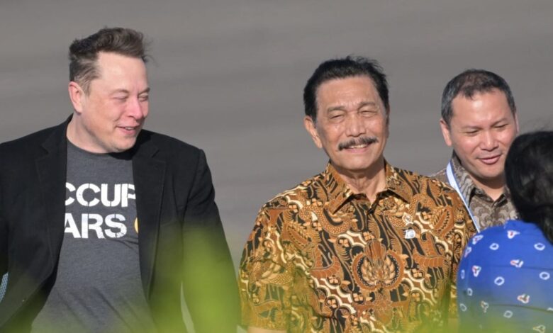 Musk arrives in Indonesia for planned Starlink launch