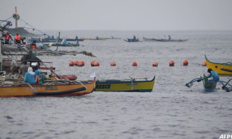 Philippine boat convoy won't proceed to China-held reef: Organisers