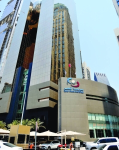 QSE remains flat despite buying in transport and insurance counters; M-cap melts QR1.3bn