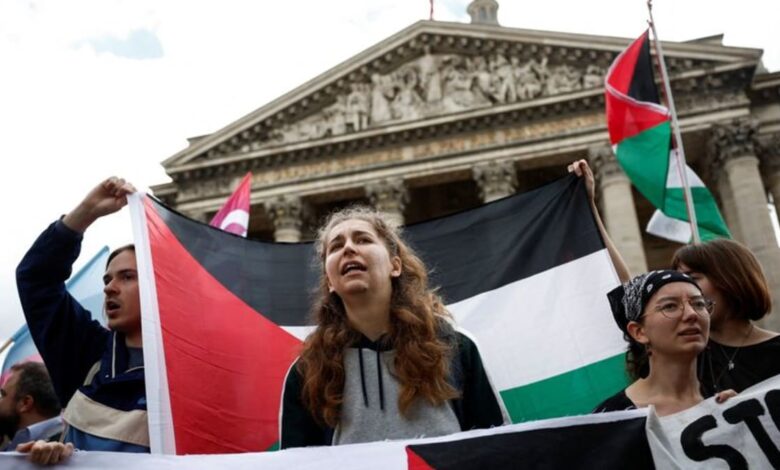 Students in Ireland and Switzerland join Gaza protest wave