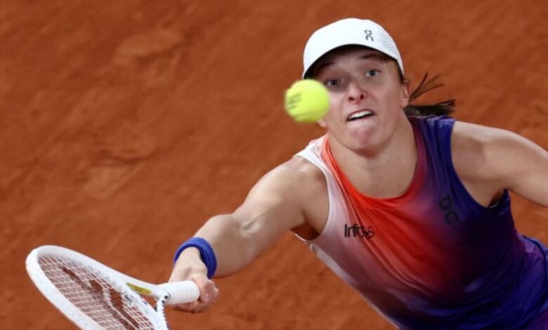 Swiatek survives almighty scare to pip Osaka in French Open thriller