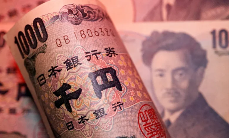 Yen’s relentless slide revives Japan’s interest in structural reforms