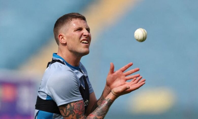 England bowler Carse to serve three-month ban over betting