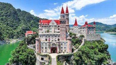 'Gothic castle' in Guizhou resembles fairy-tale scenery