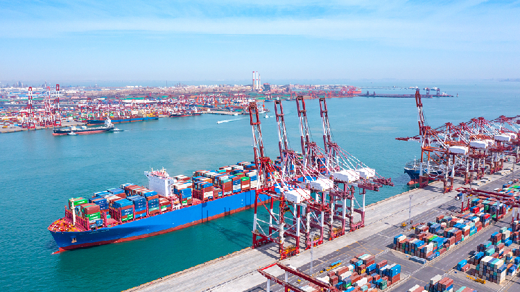 China's H1 foreign trade data shows improved quality & quantity