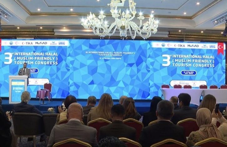 Halal tourism fair in Türkiye's Izmir boosts sector prospects