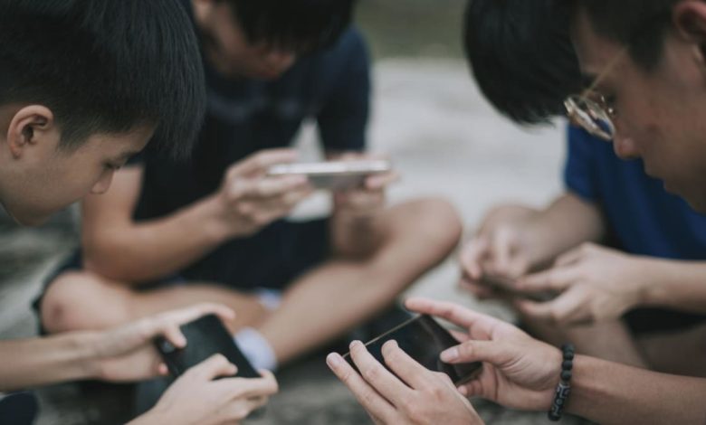 In Indonesia’s Surabaya, some 3,000 children, adolescents treated for mobile gadgets, online gaming addiction