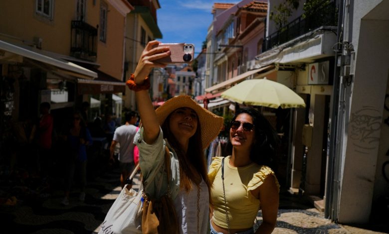 Tourism lifts southern Europe GDP growth above northern peers