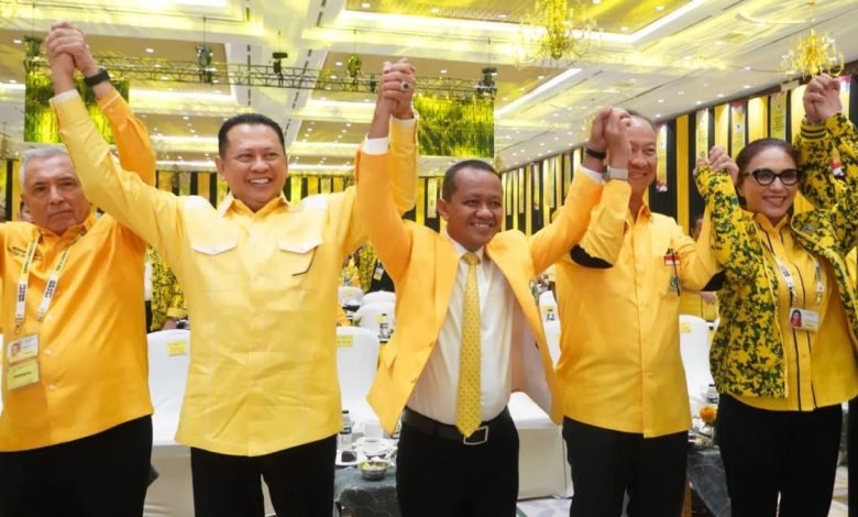 Analysis: Jokowi’s ally now leads Indonesia’s Golkar party. How may this benefit the outgoing president?