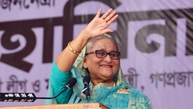 Bangladesh PM seeks asylum in UK