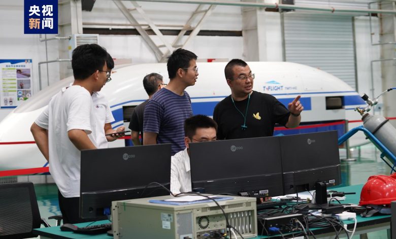 China's 1,000 km/h maglev train completes demonstration test