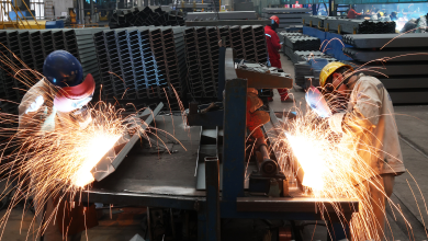 China's manufacturing PMI down to 49.4 in July