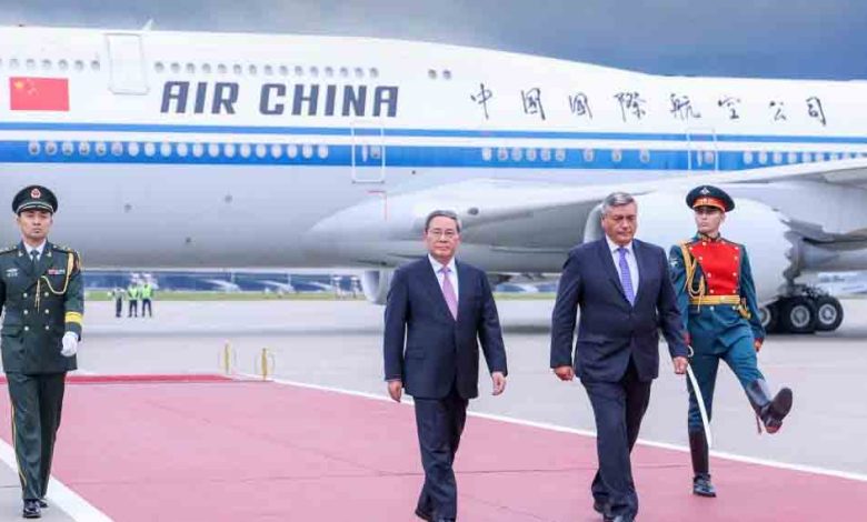 Chinese premier arrives in Moscow to promote ties