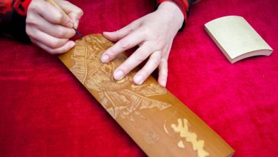 Exquisite bamboo carving art well preserved in Wuxi