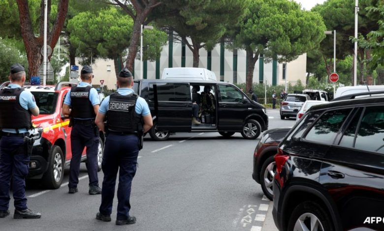 France opens terror probe after explosion near synagogue