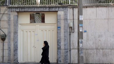 Iran shuts cultural centers linked to Germany