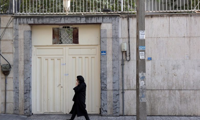 Iran shuts cultural centers linked to Germany