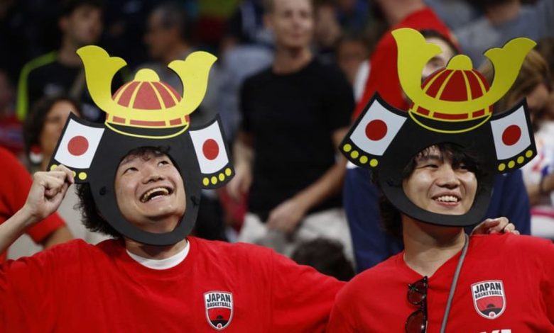 Japan's 'Slam Dunk' fans upstaged by 'Brazilian chapulines'