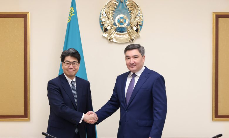 Kazakh PM Discusses Investment Opportunities with JBIC Chairman