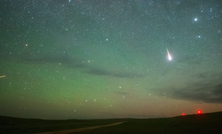 Live: Encountering Perseid meteor shower on China's Valentine's Day