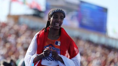 Netherlands' Hassan uses late kick to win thrilling marathon gold