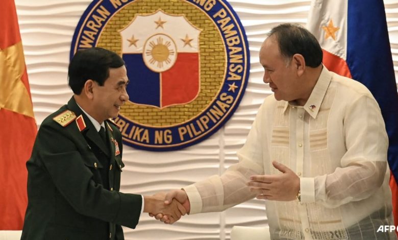 Philippines, Vietnam boost military ties amid South China Sea tensions