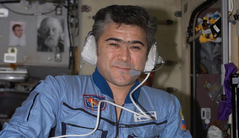 President Japarov congratulates hero of Kyrgyzstan, cosmonaut Sharipov on 60th anniversary