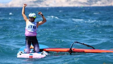 Sailing-Italy's Maggetti rallies to win gold in women's windsurfing