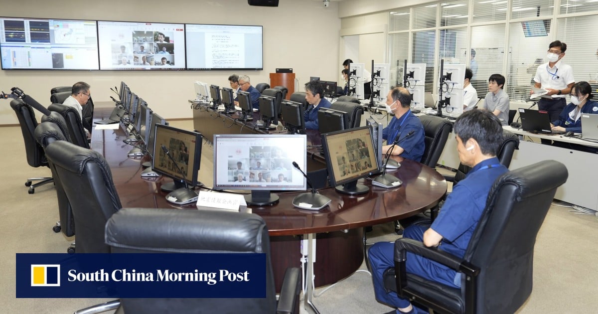 Tokyo hit by magnitude-5.3 earthquake after Japan issues megaquake advisory