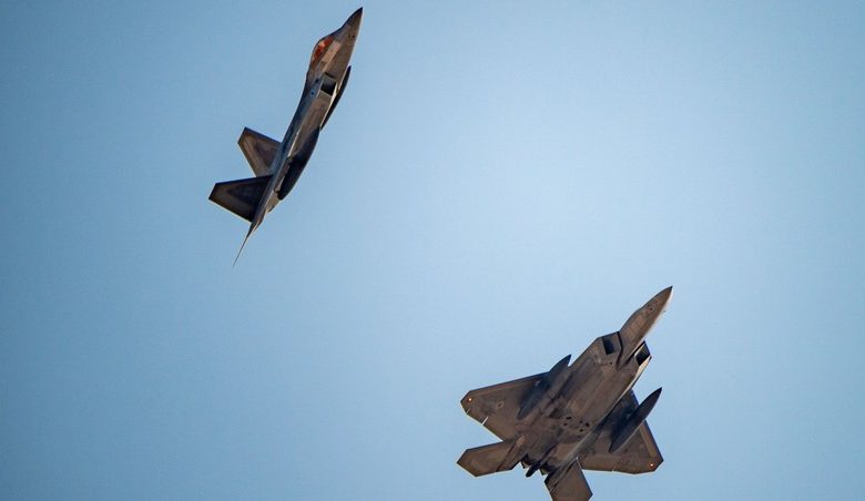 US F-22 stealth warplanes arrive in Middle East