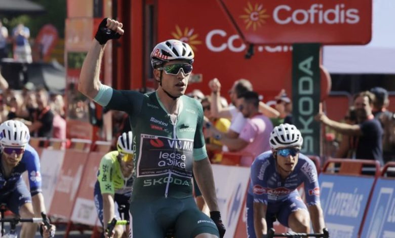 Van Aert wins Vuelta stage seven, O'Connor stays in red