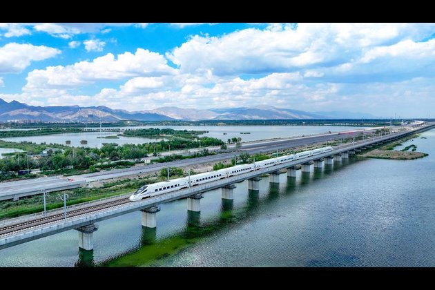 VistaNingxia | Fault simulation & rescue drills conducted on Baotou-Yinchuan high-speed railway in NW China's Ningxia