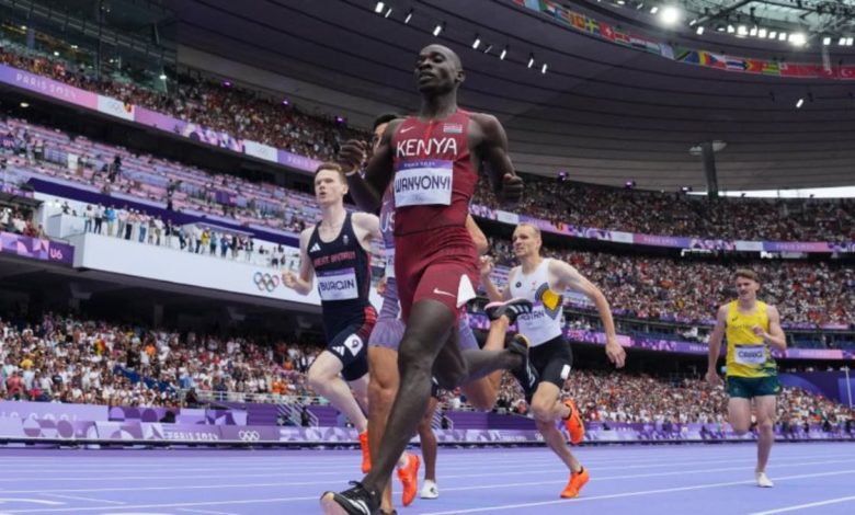 Wanyonyi leads the way into open 800m final