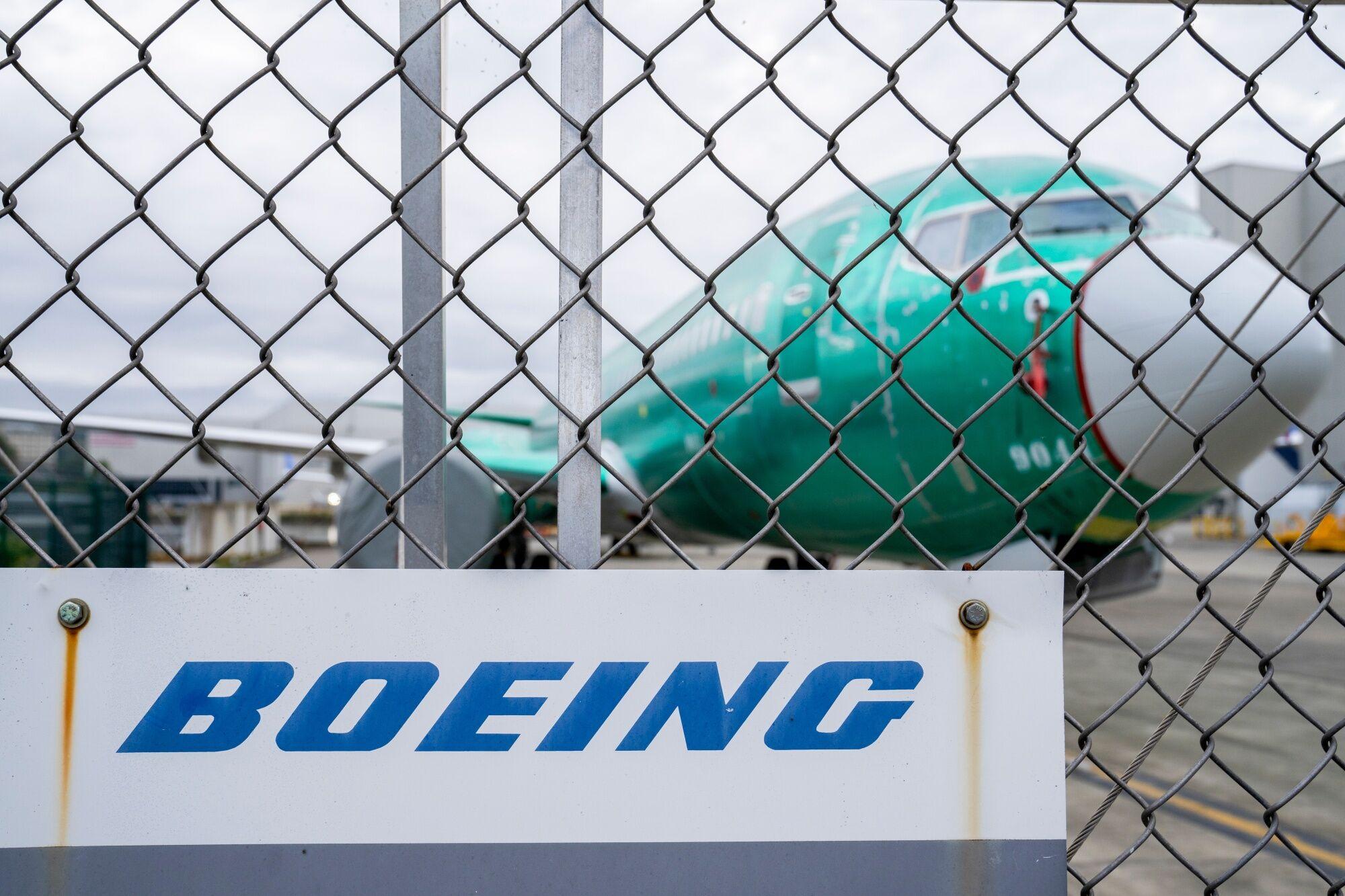 Boeing strike leaves Asian airlines sweating on plane deliveries