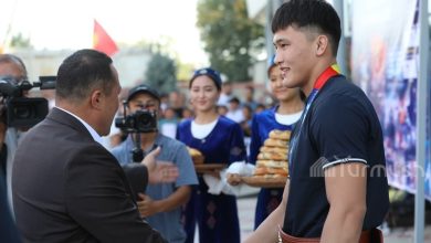 Champion of Greco-Roman wrestling awarded in Jalal-Abad