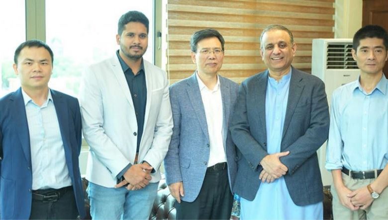 Chinese business group, Hexing Electrical, meeting with Federal Minister for Board of Investment, Privatization and Communications, Abdul Aleem Khan, in Islamabad, Aug 31, 2024 NSN Asia