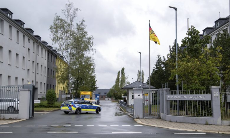 Germany nabs suspected terrorist plotting to attack soldiers