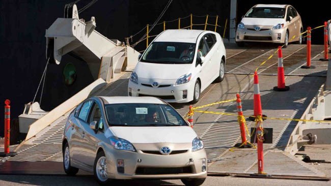 The head of the Islamic Republic of Iran Customs Administration (IRICA) has said that some 22,264 passenger cars were cleared from Iranian customs and entered into the country in the six calendar months to September 21.