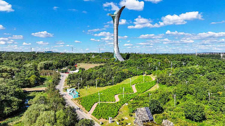 Live: View of Expo Garden in Shenyang, Mid-Autumn Festival Gala host