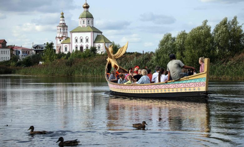 Many Russians spend holidays at home as Europe stays out of reach