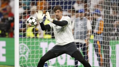 Real goalkeeper Courtois suffers abductor injury