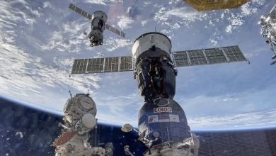 2 record-setting Russian cosmonauts, US astronaut return to Earth